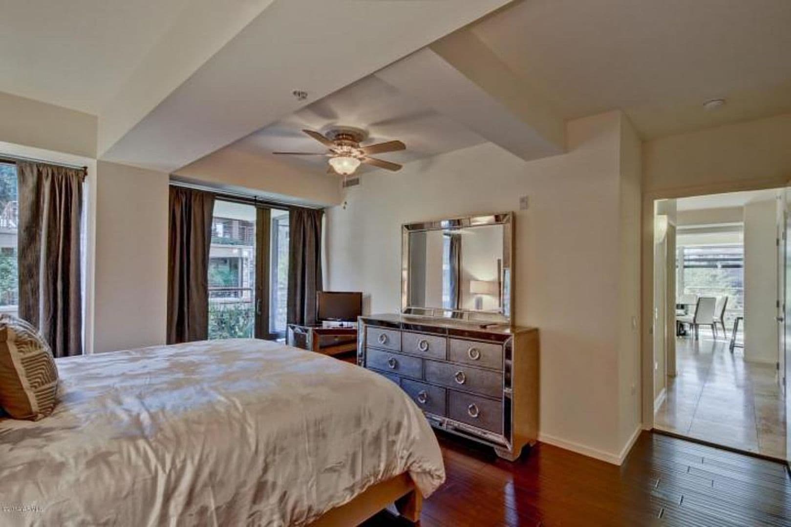 Scottsdale House: 7131 E Rancho Vista Dr #5001