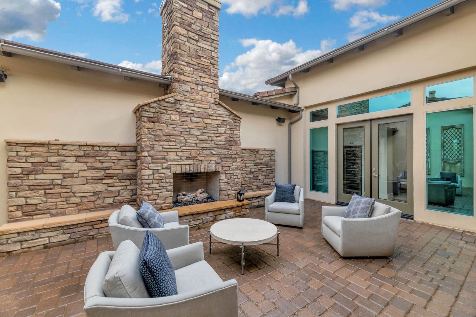 Cave Creek House: 5413 E. Juniper Canyon Dr.