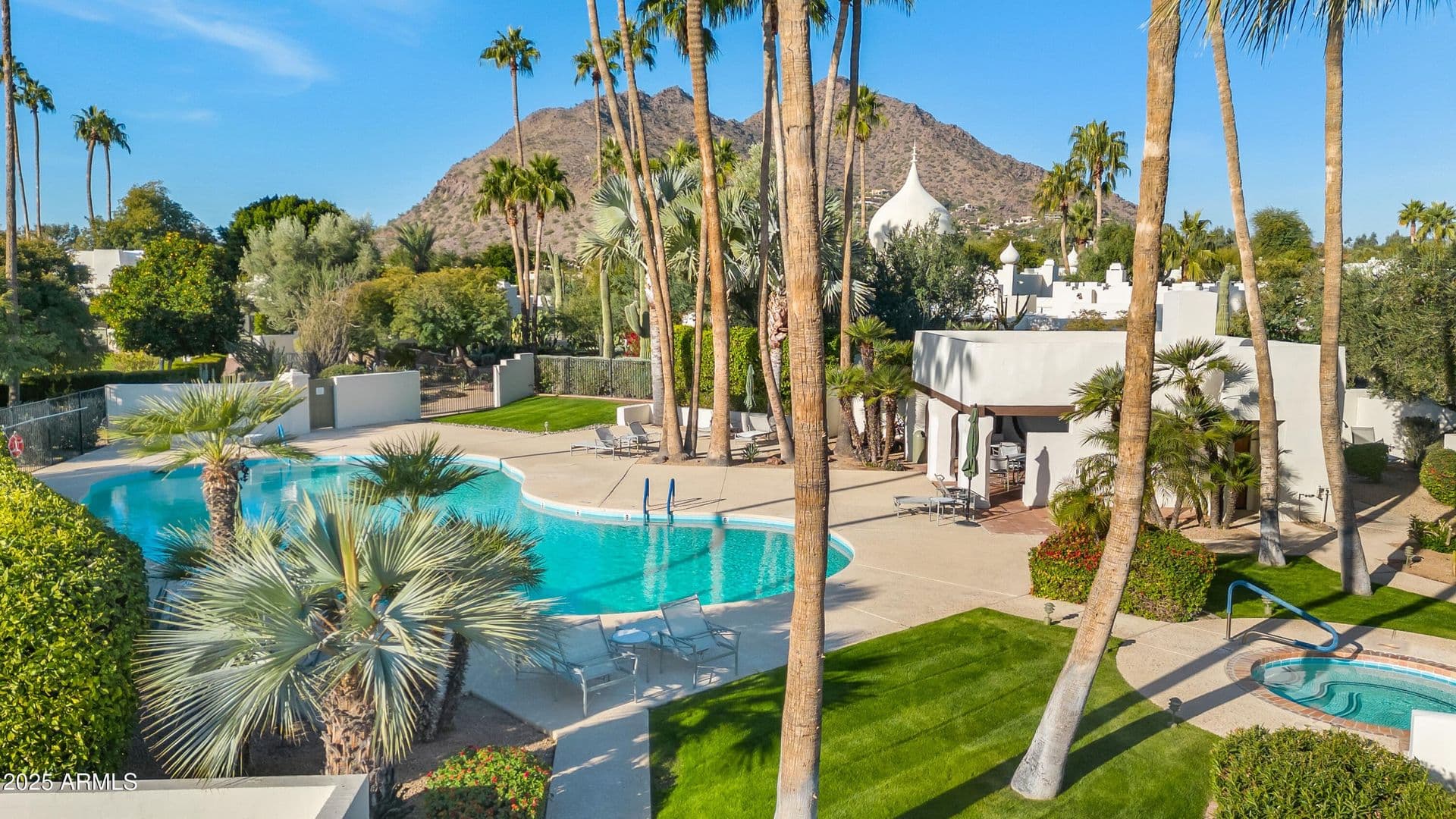 Paradise Valley House: 5101 N. Casa Blanca Dr #19