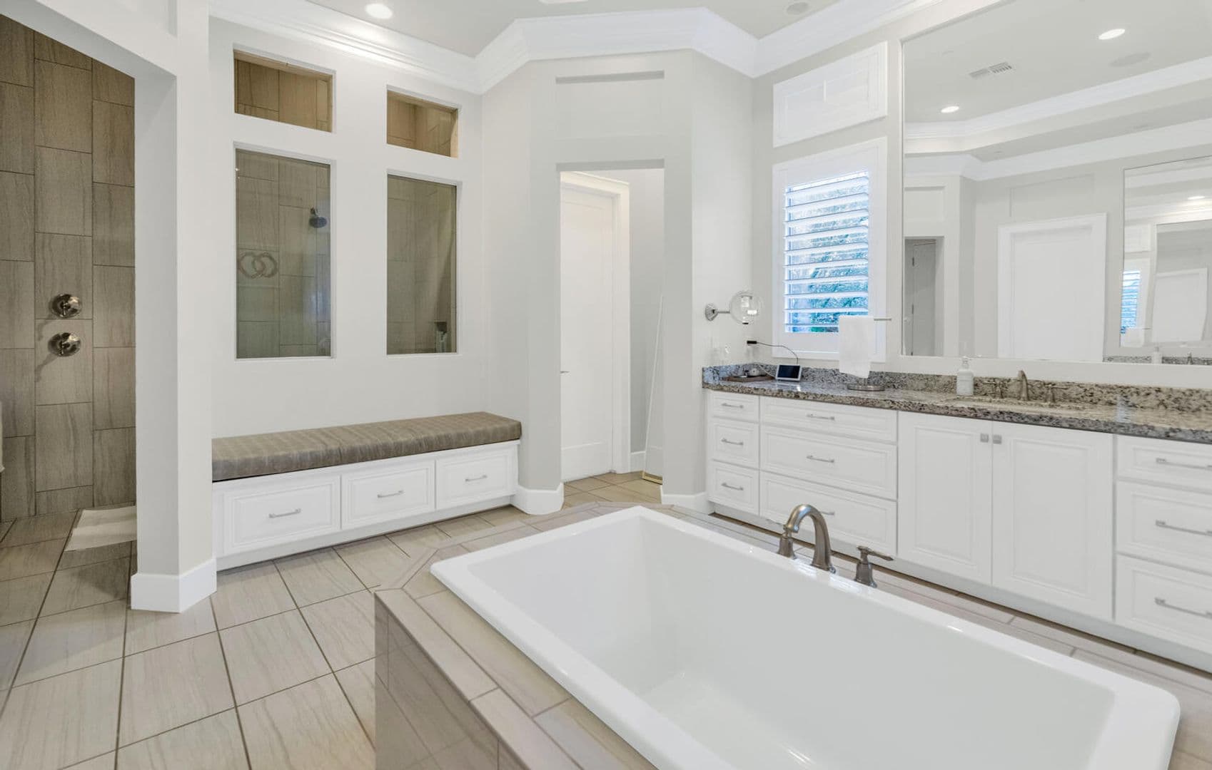 Cave Creek House: 5413 E. Juniper Canyon Dr.