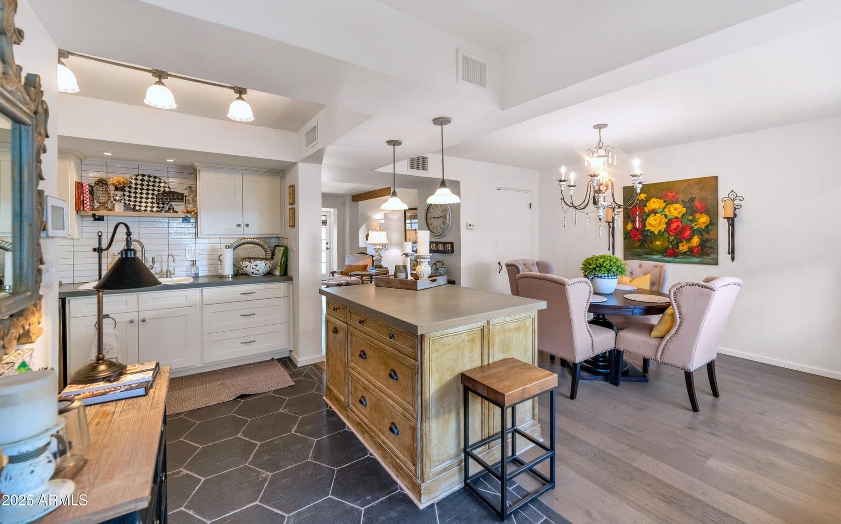 Paradise Valley House: 5101 N. Casa Blanca Dr #19
