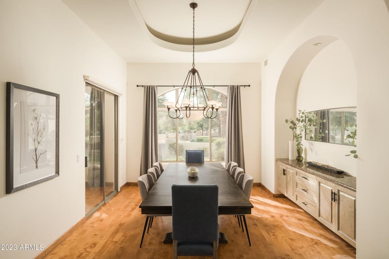 Paradise Valley House: 9215 N. Invergordon Rd