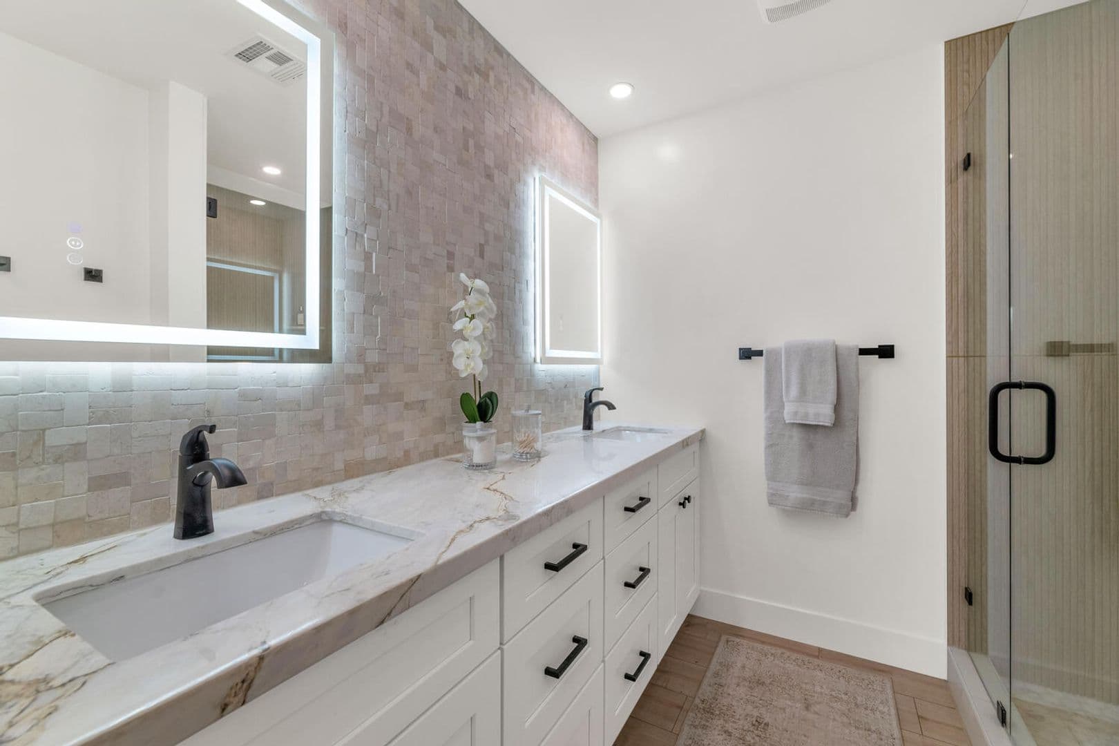 Scottsdale House: 5311 N Woodmere Fairway