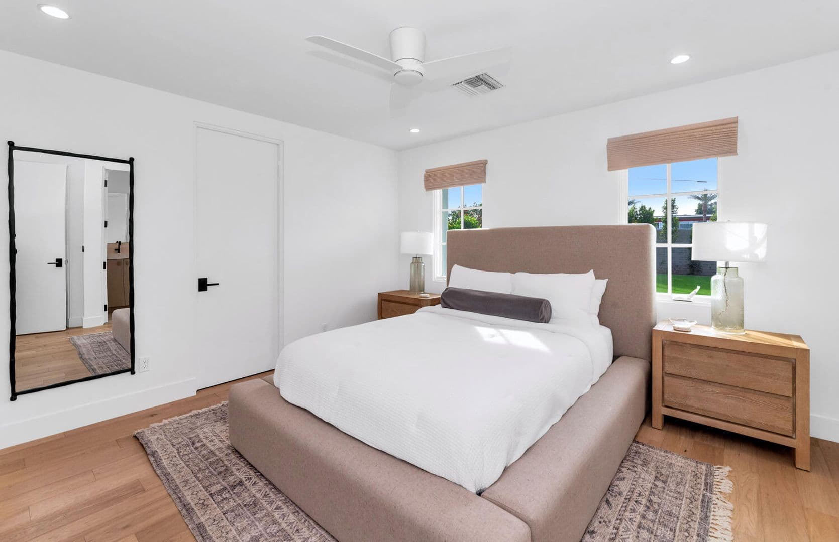 Scottsdale House: 6039 E. Calle Camelia