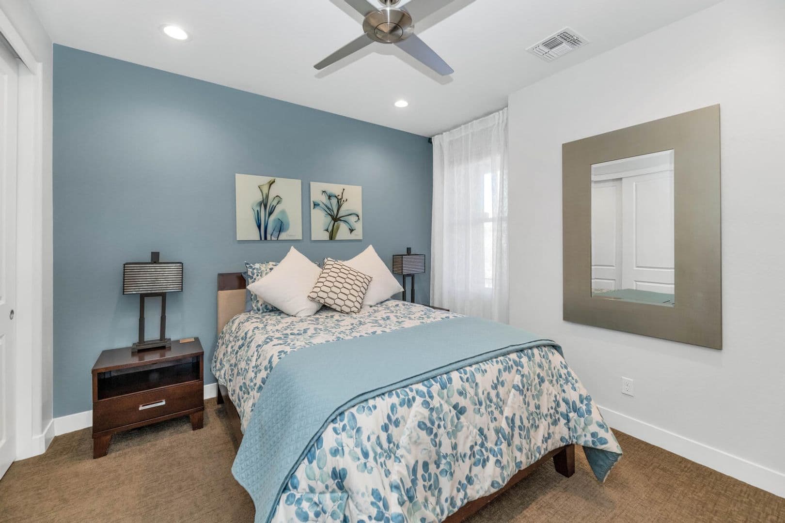 Scottsdale House: 10260 E. White Feather Lane #2050