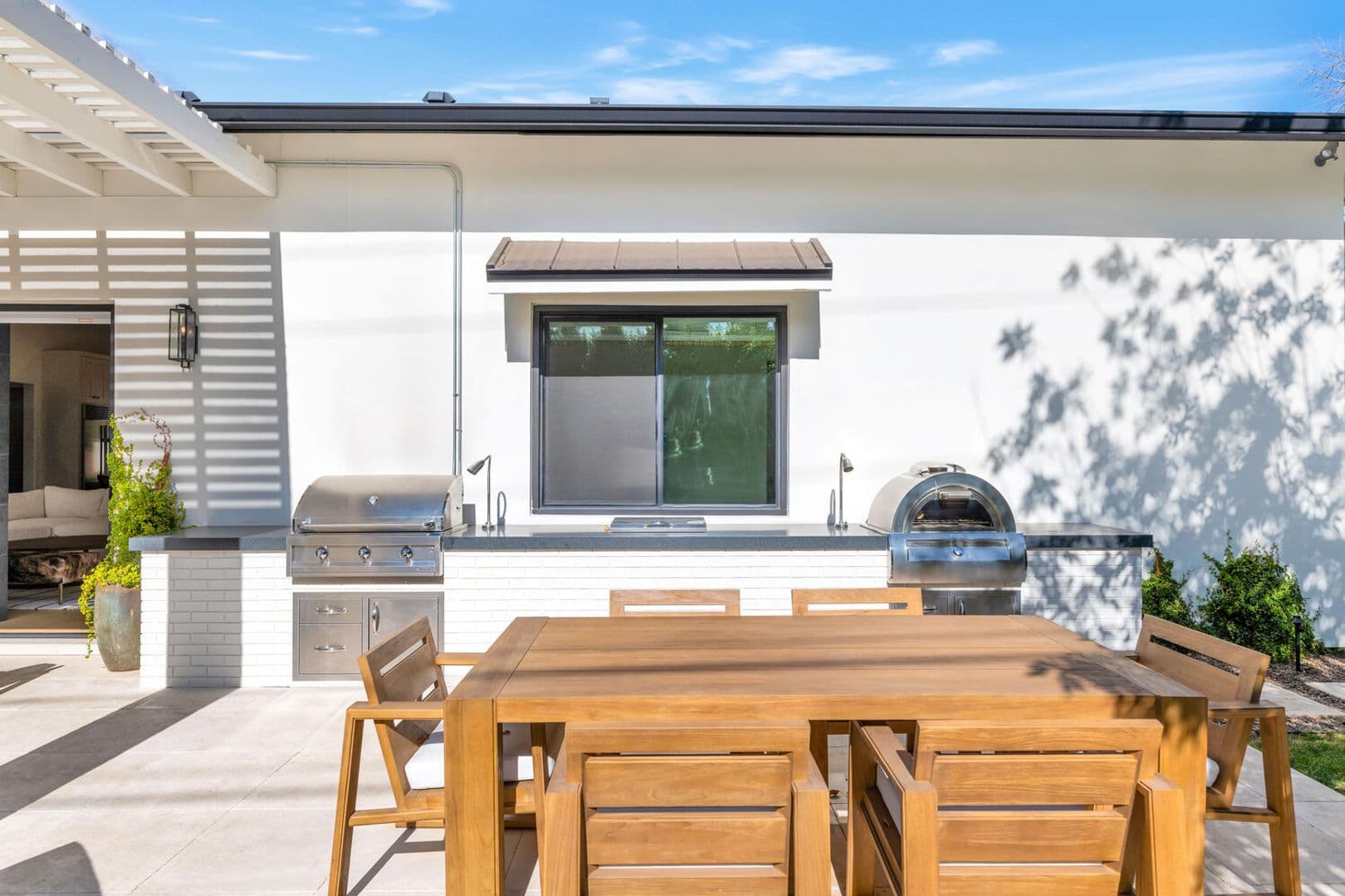 Phoenix House: 4147 E. Clarendon Ave
