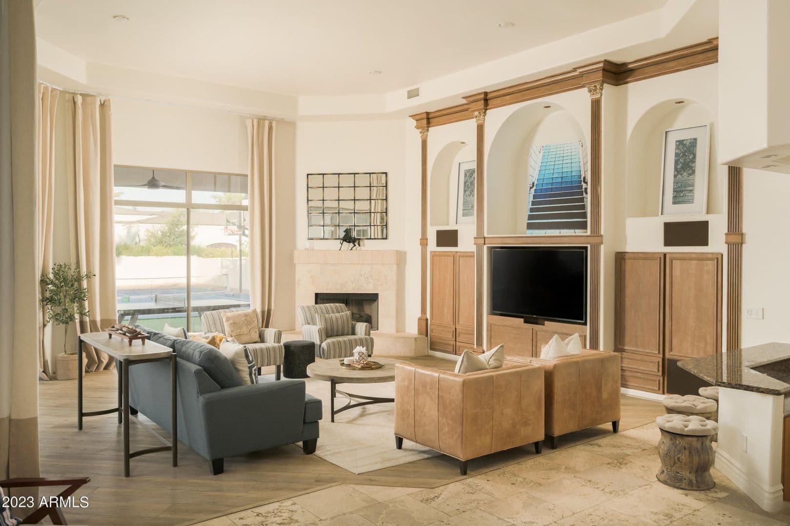 Paradise Valley House: 9215 N. Invergordon Rd