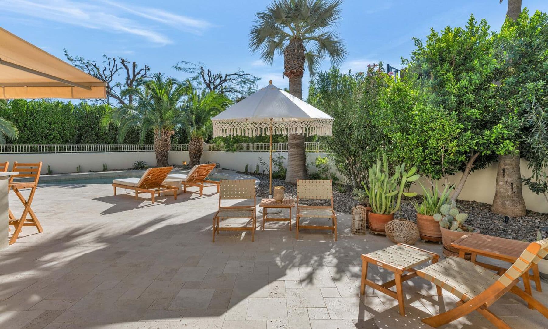 Scottsdale House: 9447 E. Calle De Valle Dr.