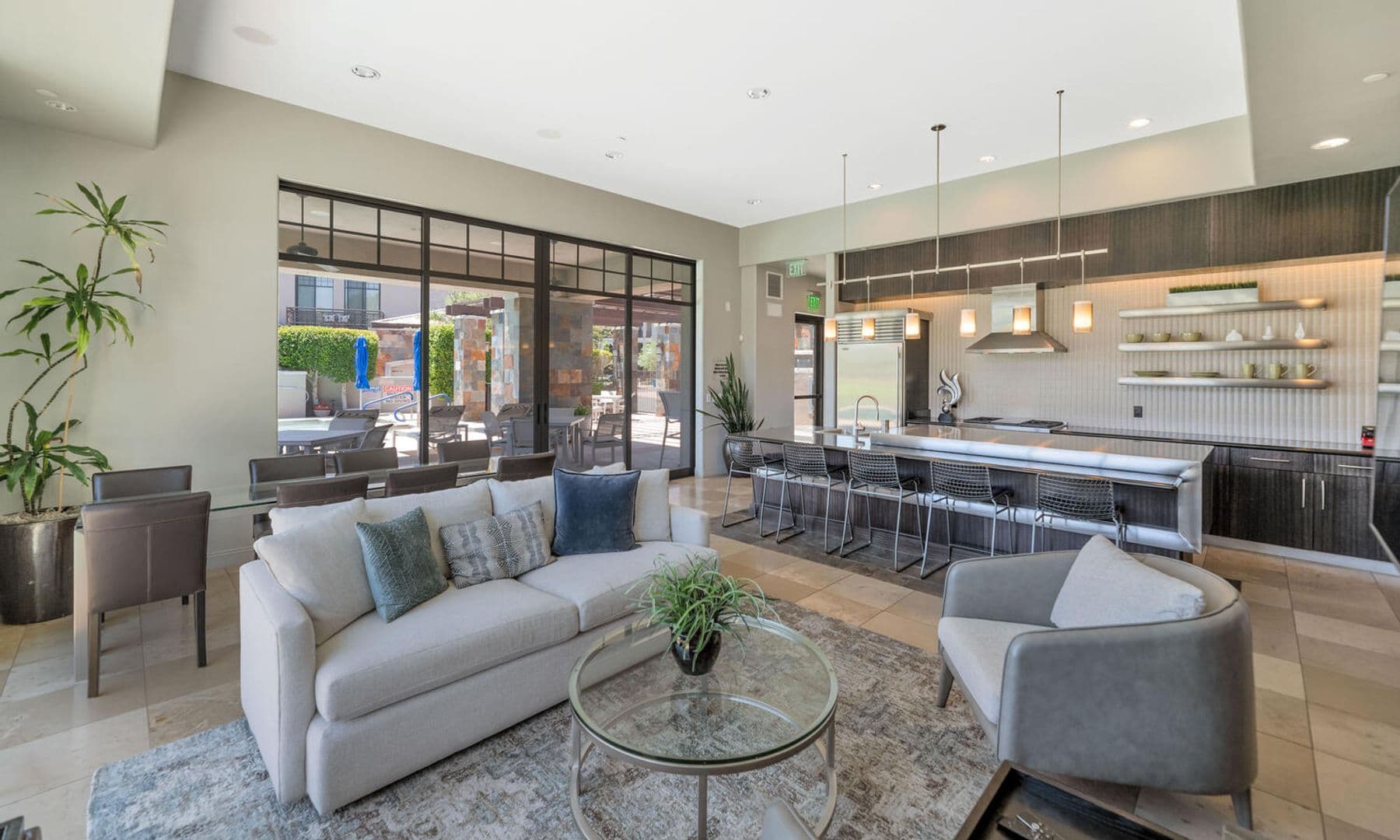 Phoenix House: 2 Biltmore Estates #101
