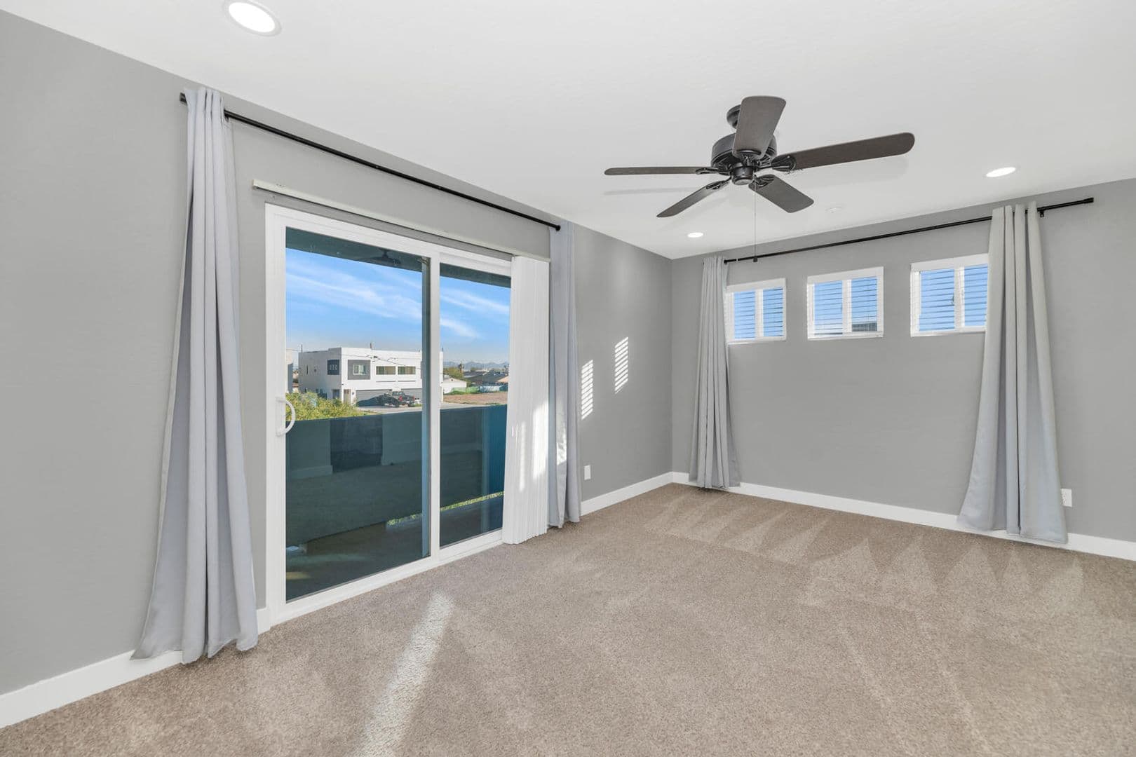 Phoenix House: 2509 E. Broadway Rd #4