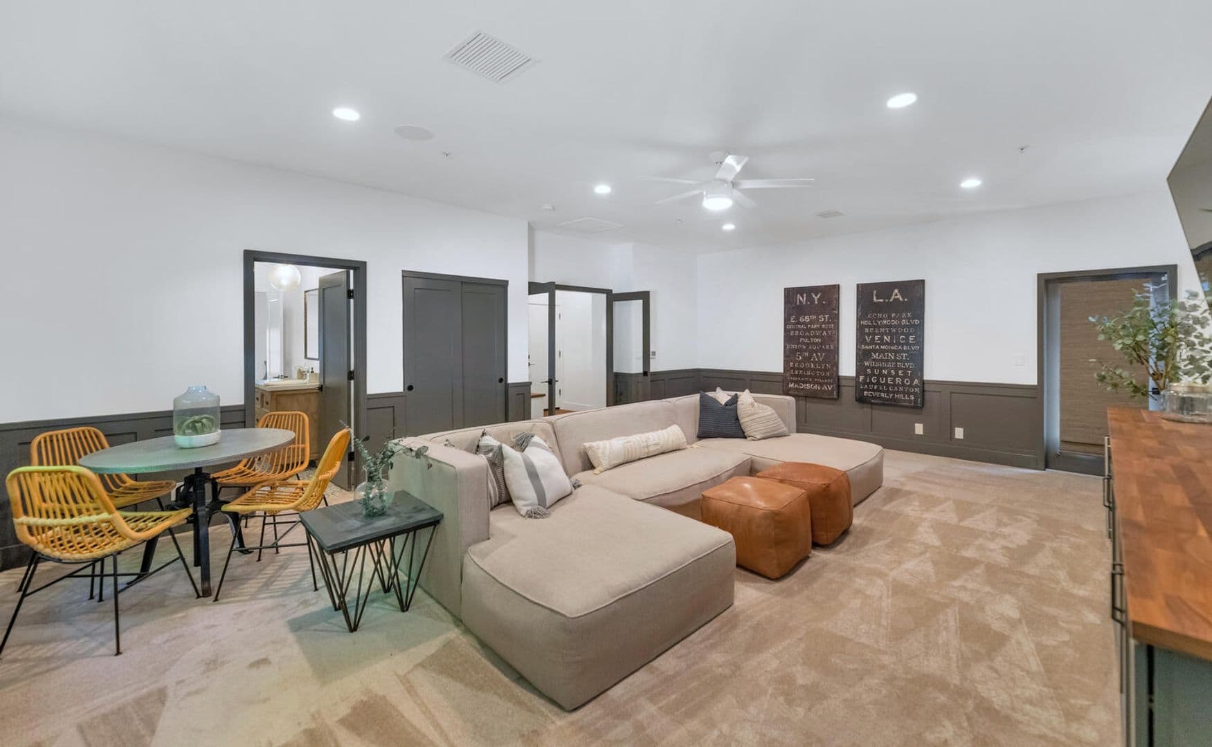 Scottsdale House: 8313 E. Carol Way