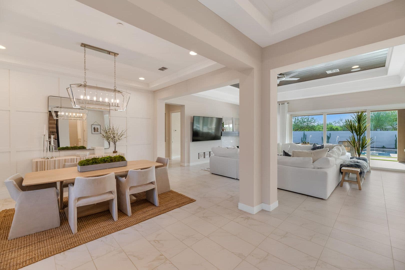 Phoenix House: 2855 E. Los Gatos