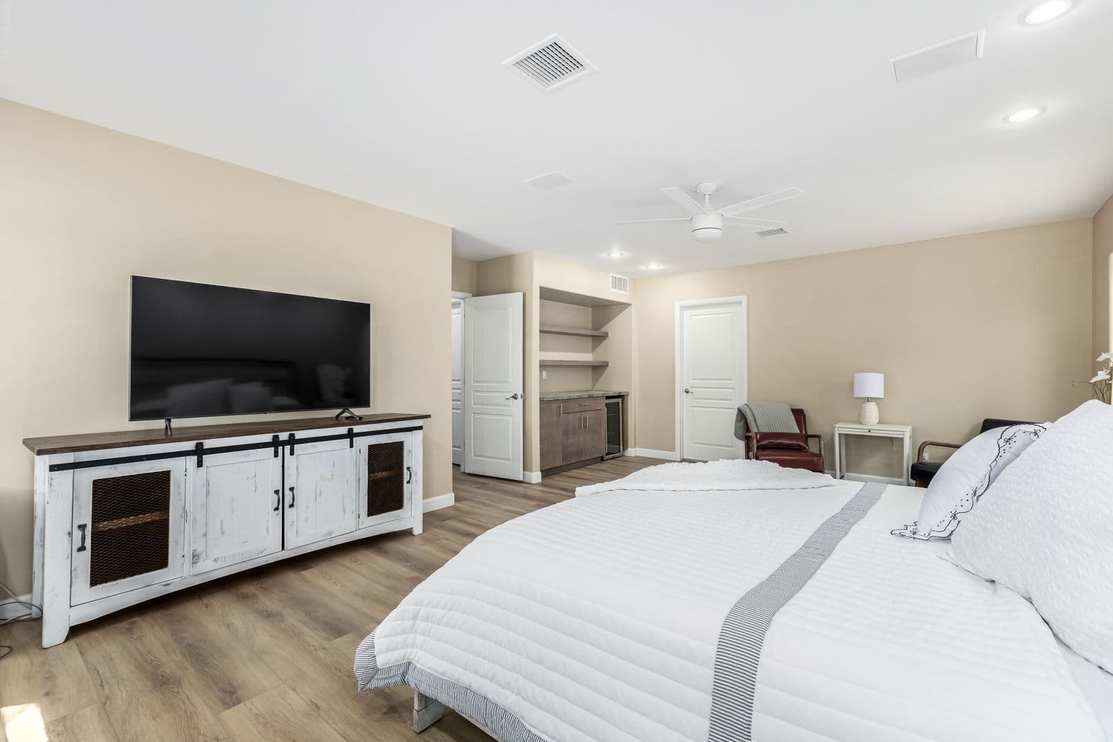 Scottsdale House: 11832 N. Oakhurst Way