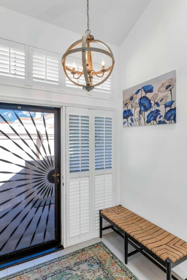 Scottsdale House: 7800 E. Lincoln Dr. #2023