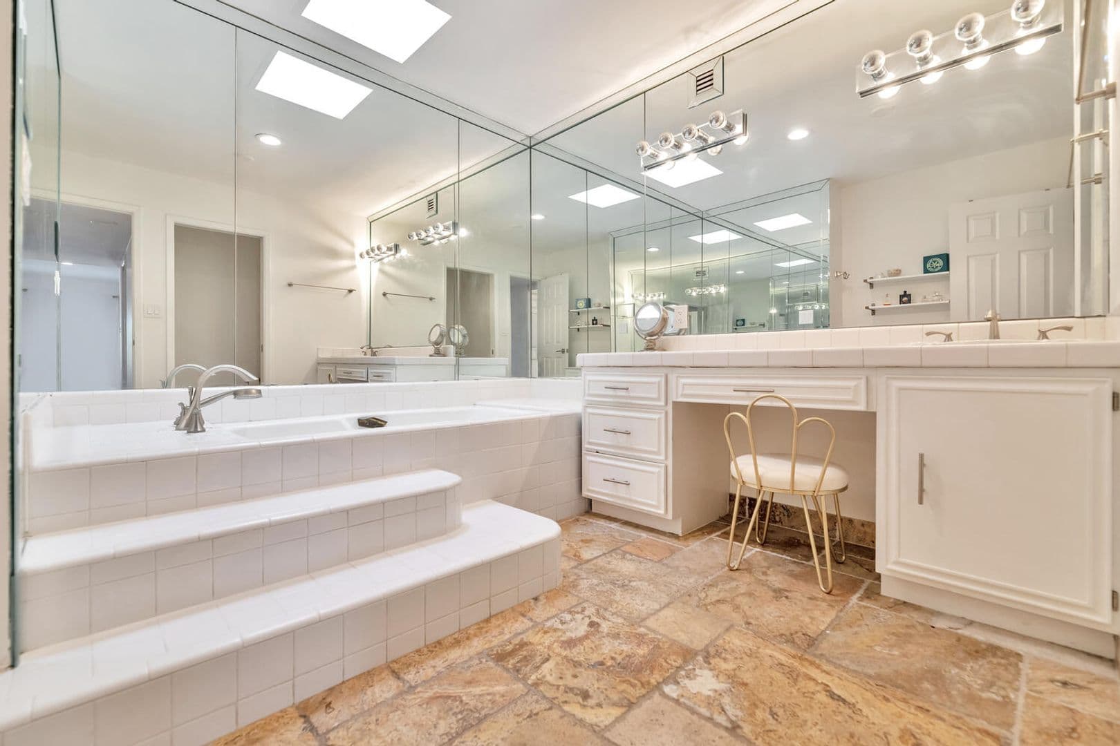 Paradise Valley House: 3411 E Valley Vista Ln
