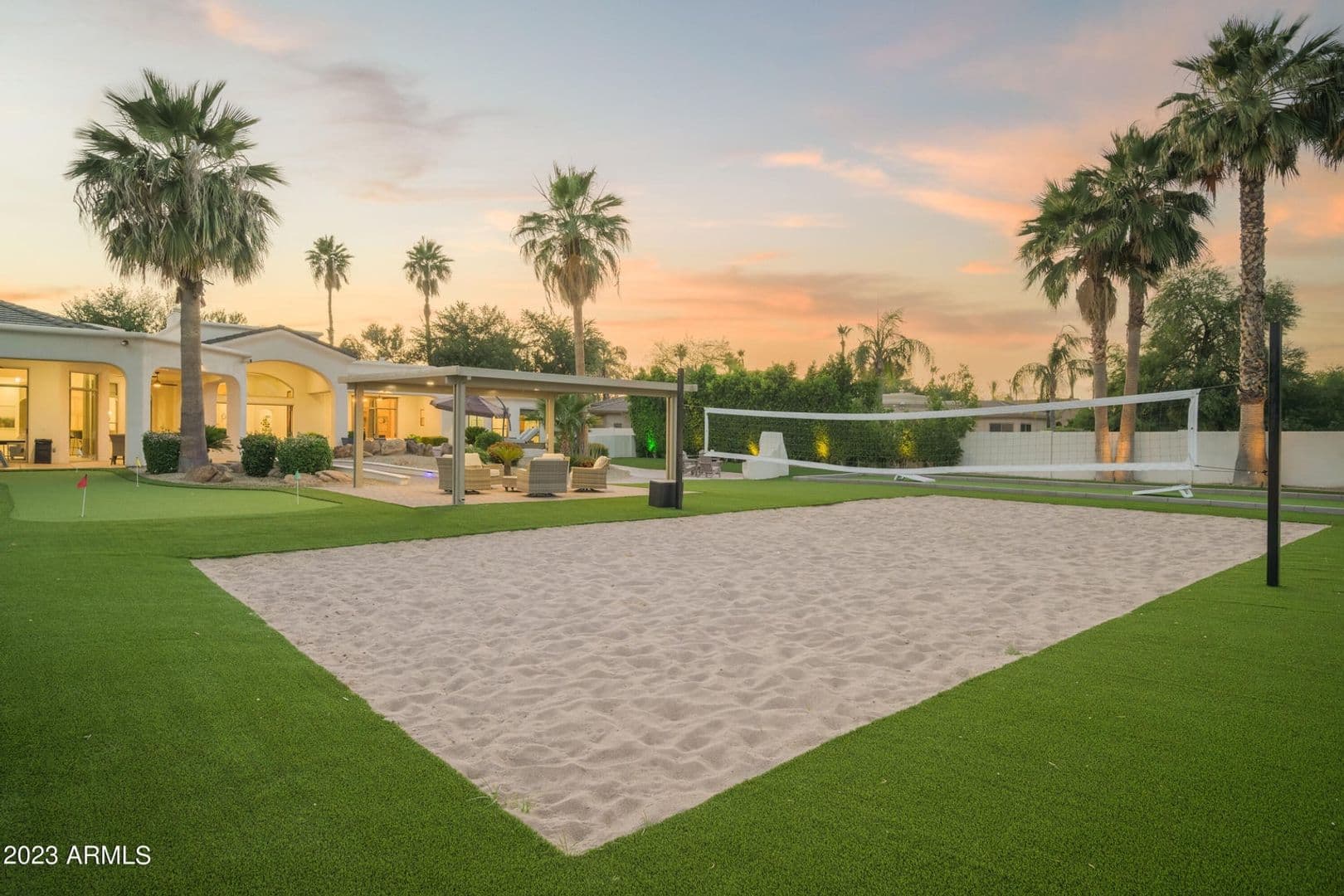 Paradise Valley House: 9215 N. Invergordon Rd