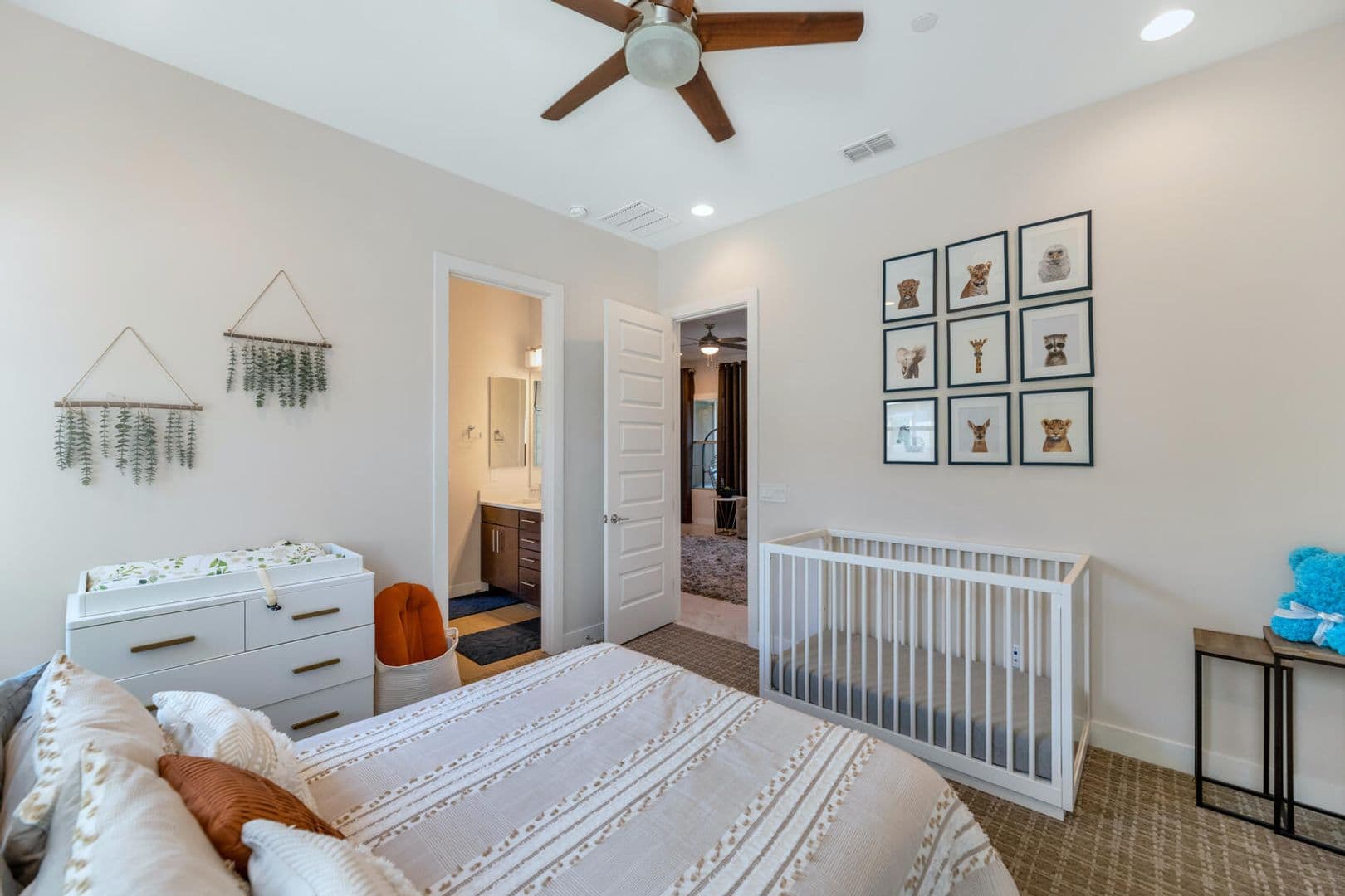 Phoenix House: 2855 E. Los Gatos
