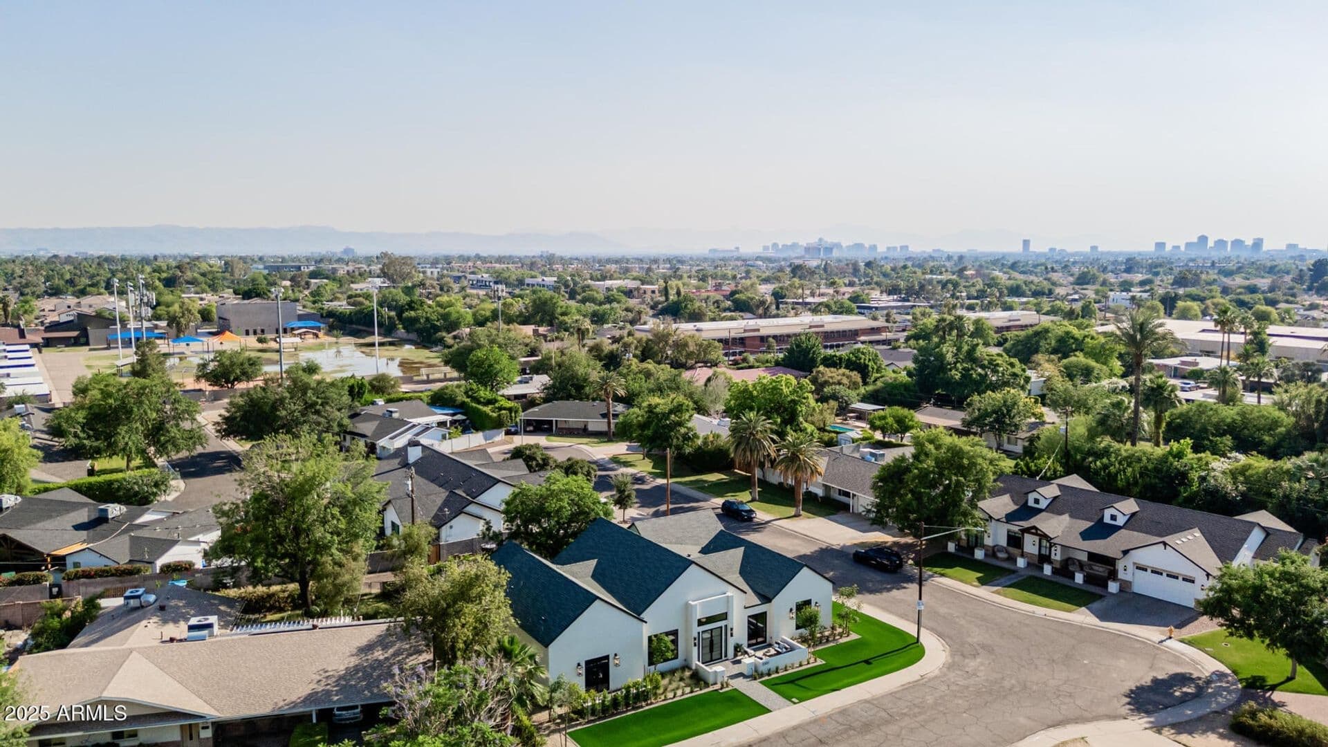 Phoenix House: 3301 E. Elm St