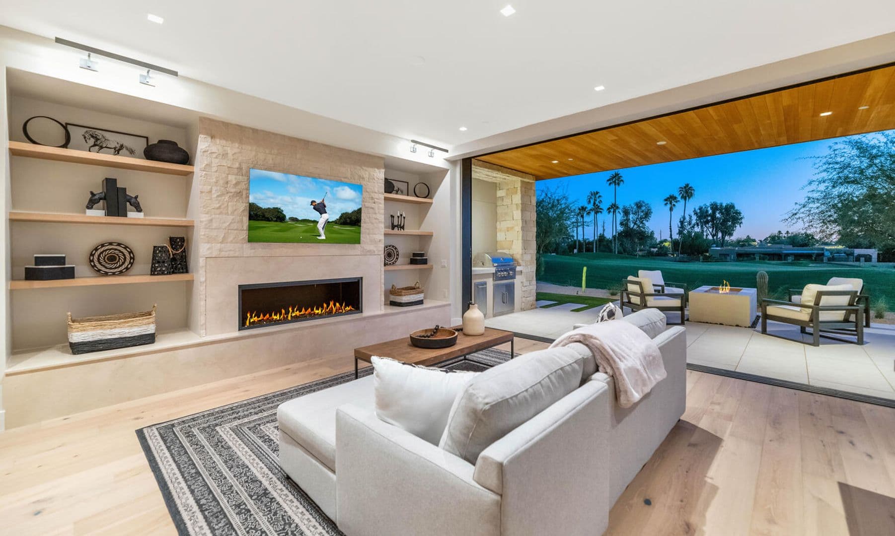 Scottsdale House: 6331 E Phoenician Blvd #1