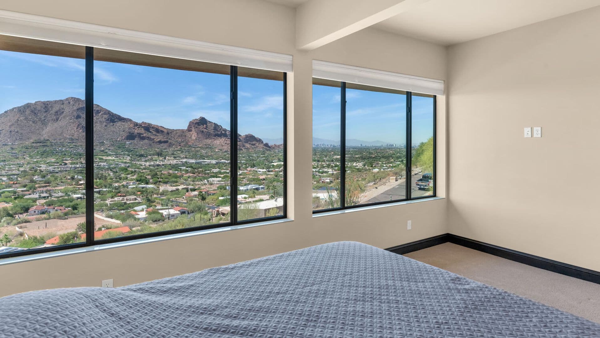 Paradise Valley House: 5800 E. Glen Dr