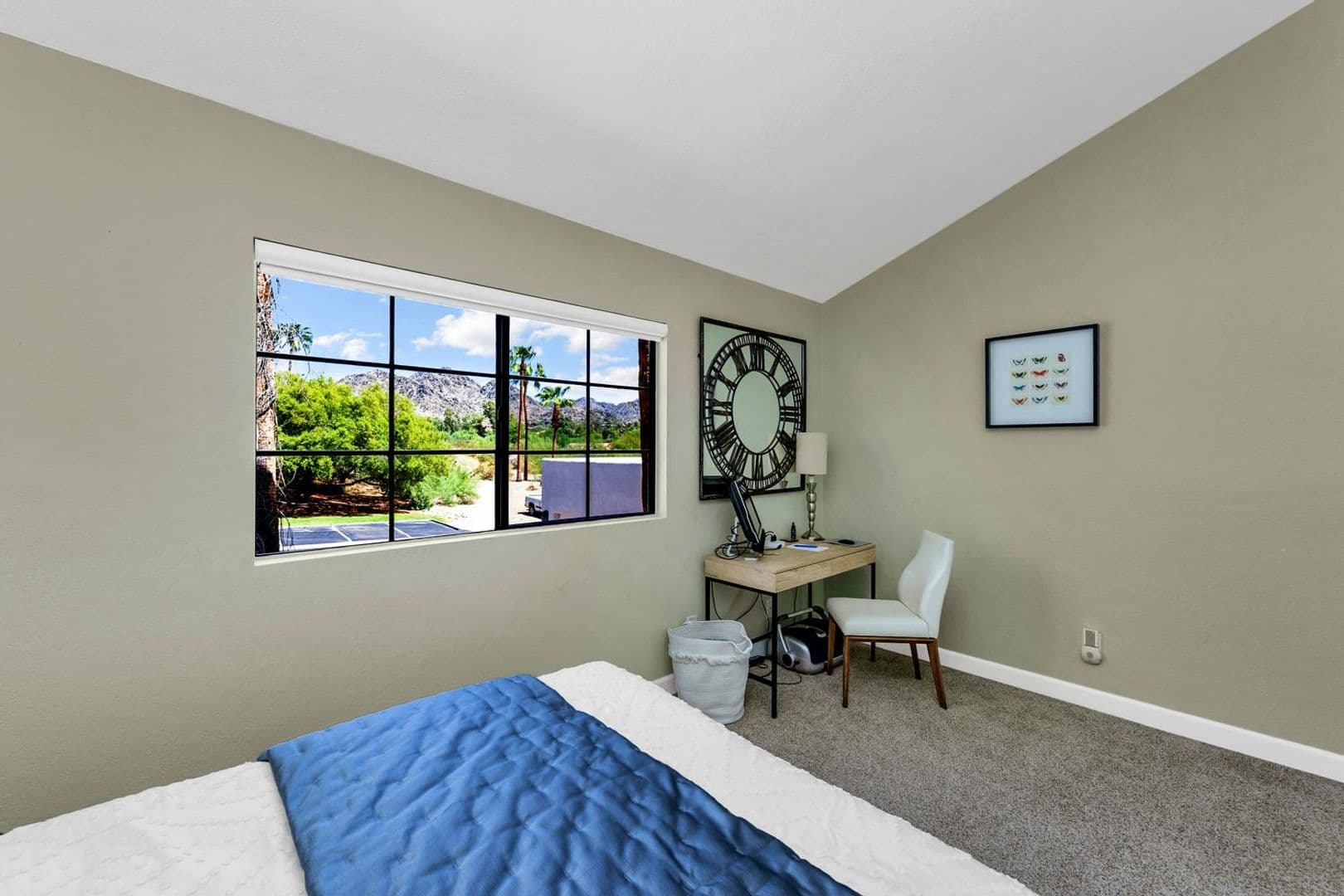 Phoenix House: 2939 E. Rose Lane