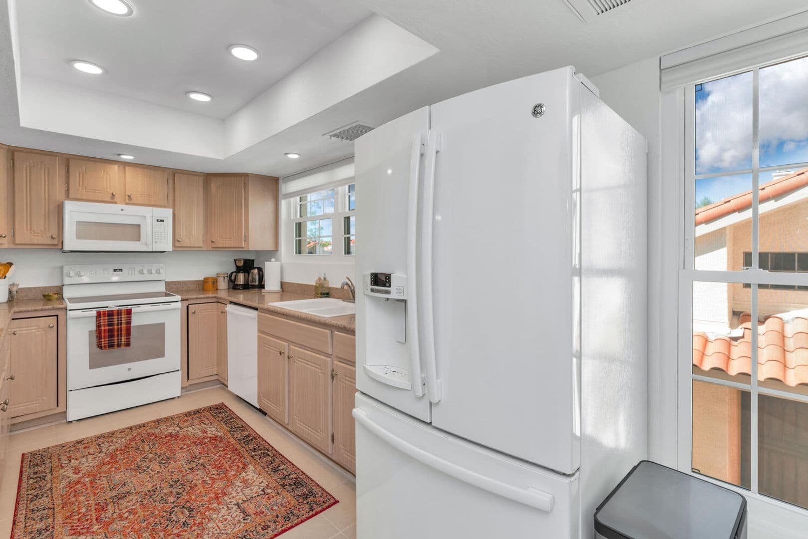 Scottsdale House: 7800 E. Lincoln Dr. #2023