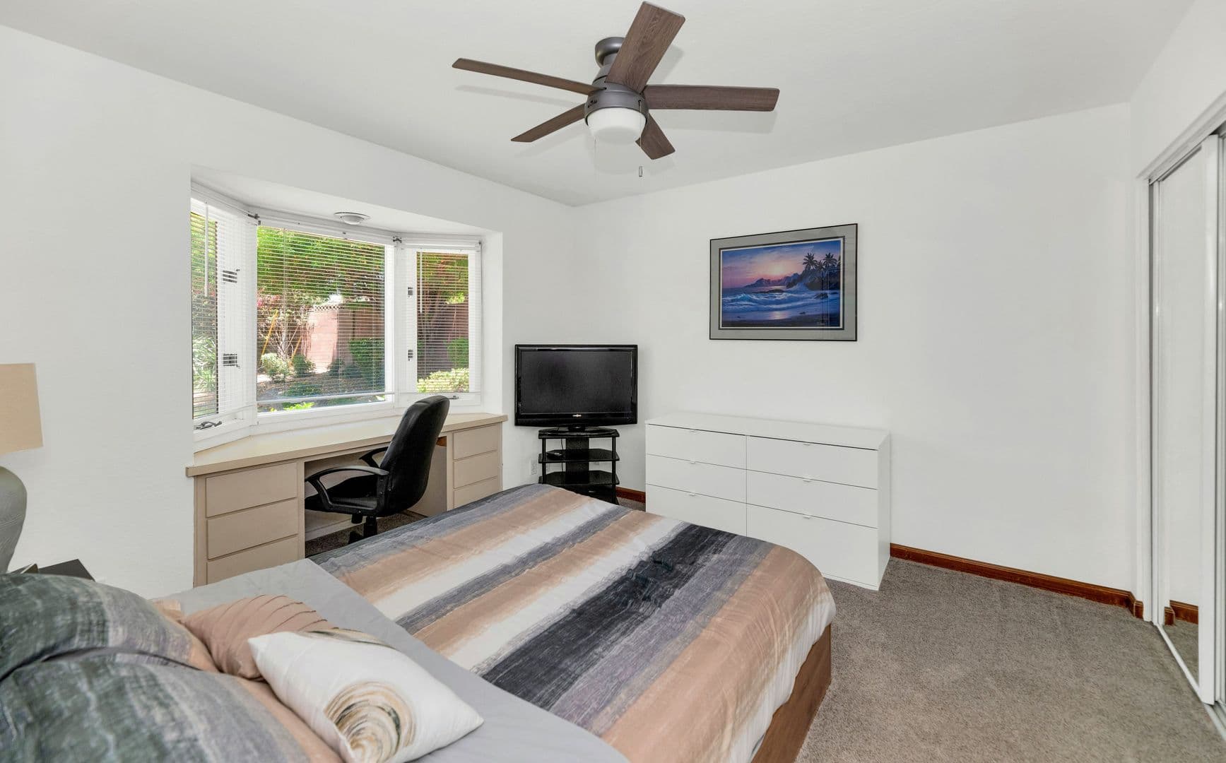 Phoenix House: 4406 N Dromedary Rd