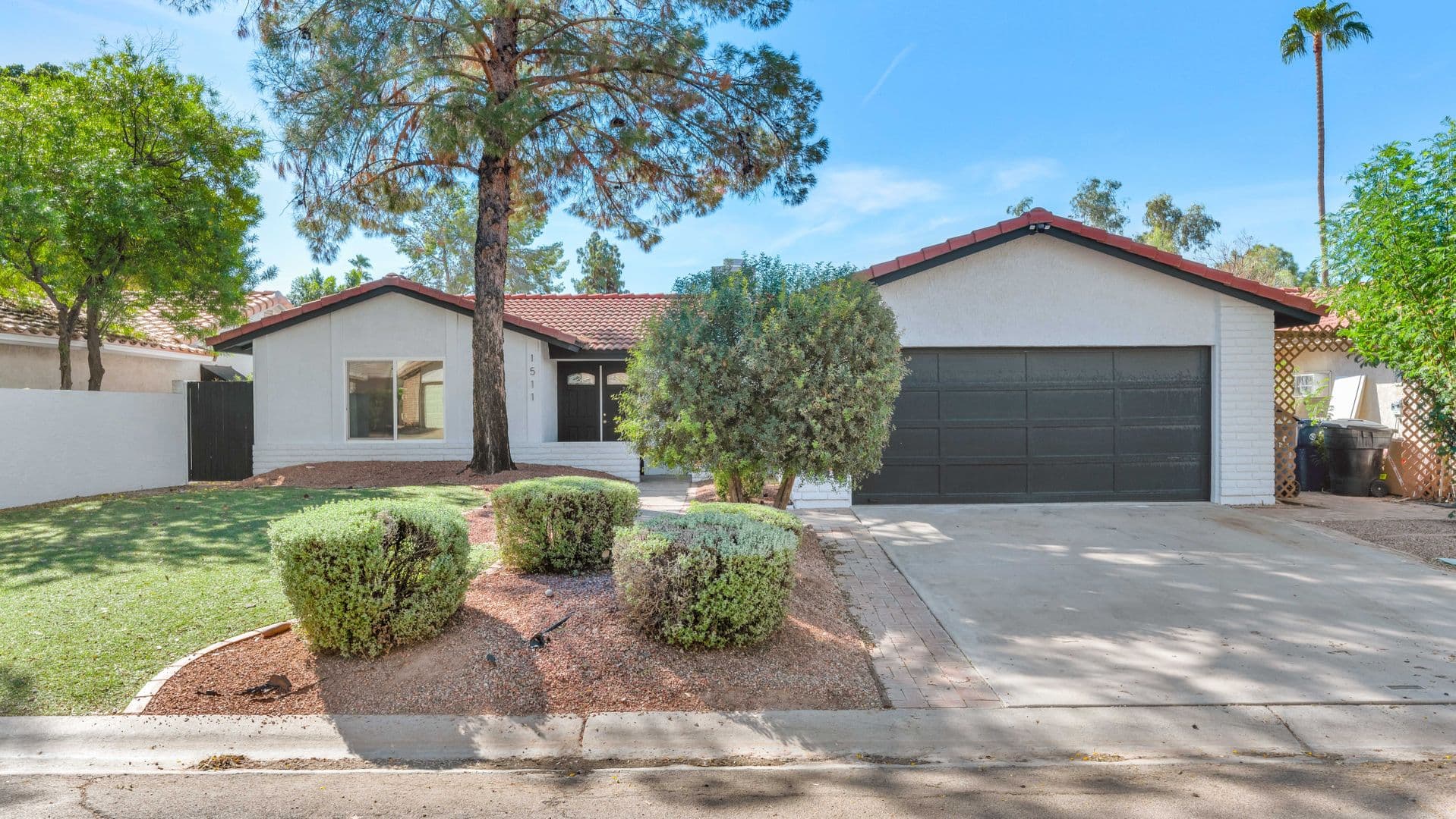 Tempe House: 1511 E. Edgewater Dr