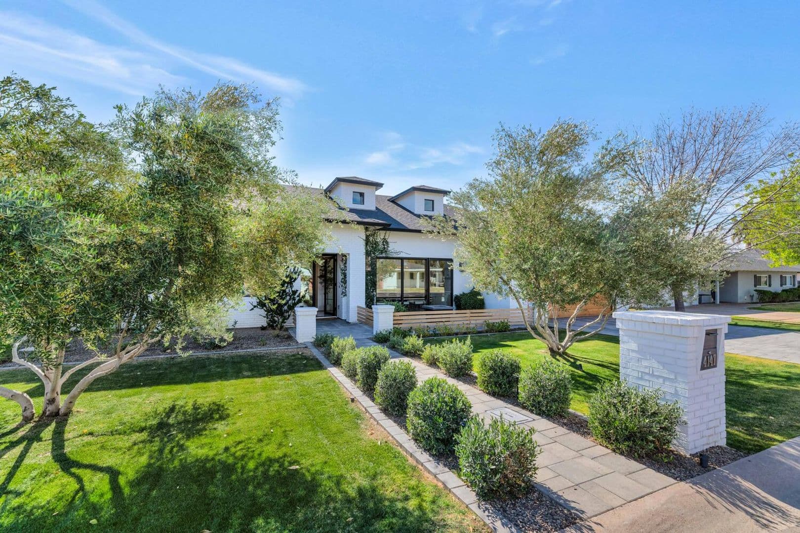Phoenix House: 4147 E. Clarendon Ave