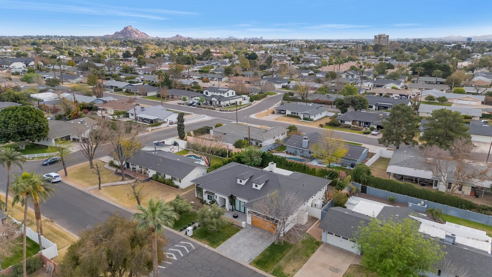 Phoenix House: 4147 E. Clarendon Ave
