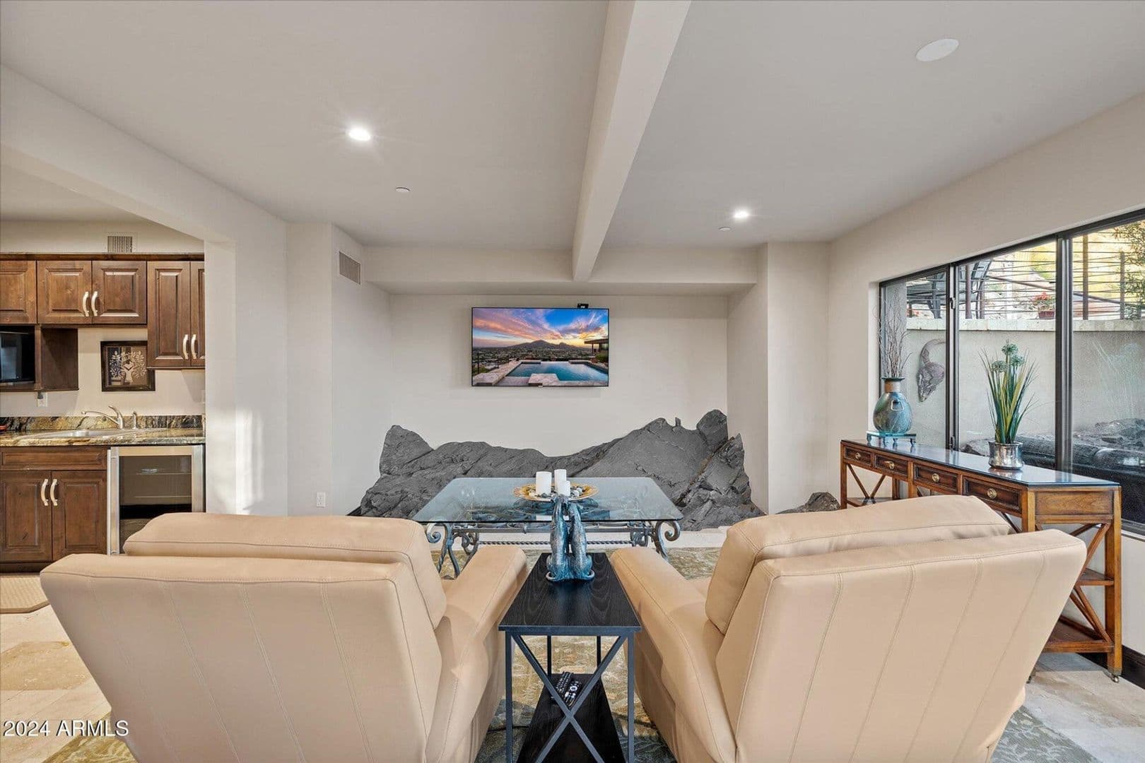 Paradise Valley House: 5800 E. Glen Dr