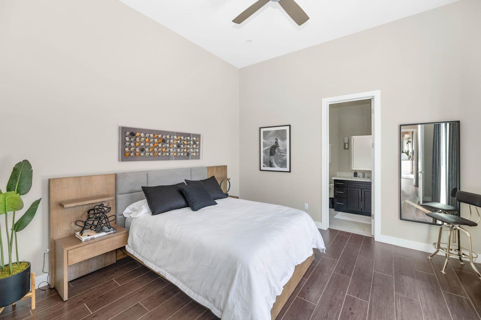 Scottsdale House: 10195 E Cactus Rd