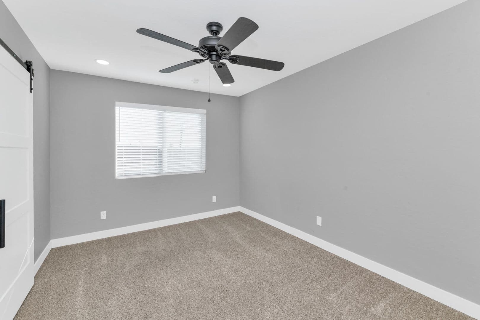 Phoenix House: 2509 E. Broadway Rd #4