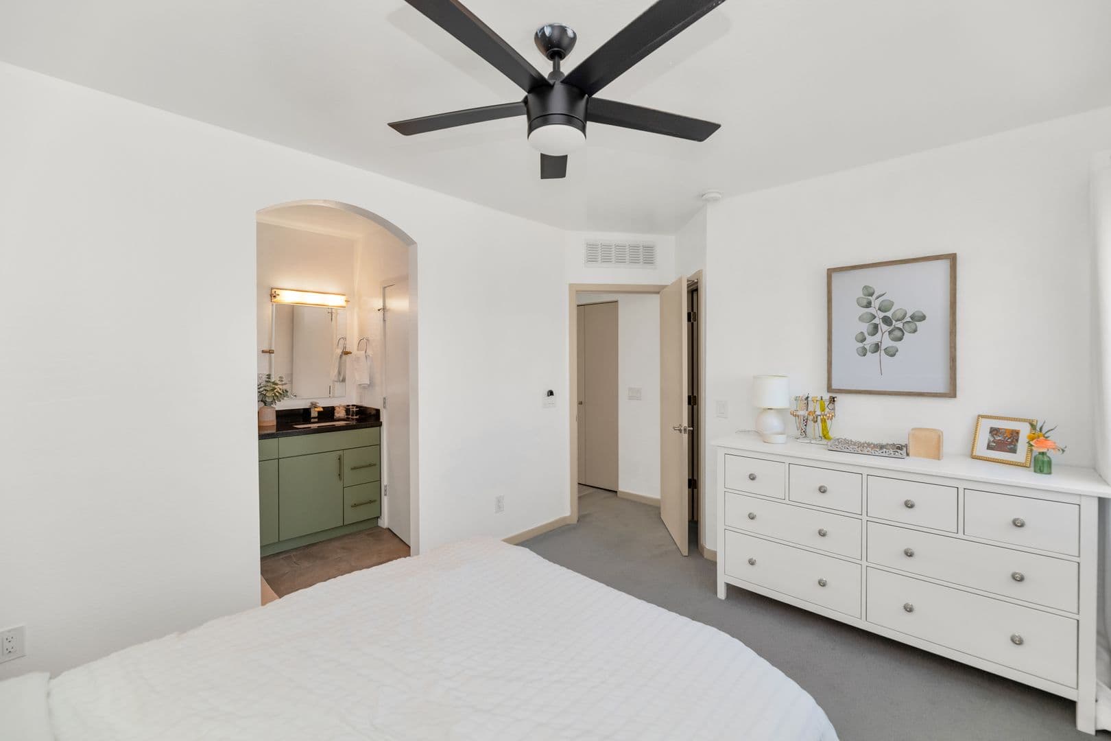 Phoenix House: 7855 N. 20th Glen