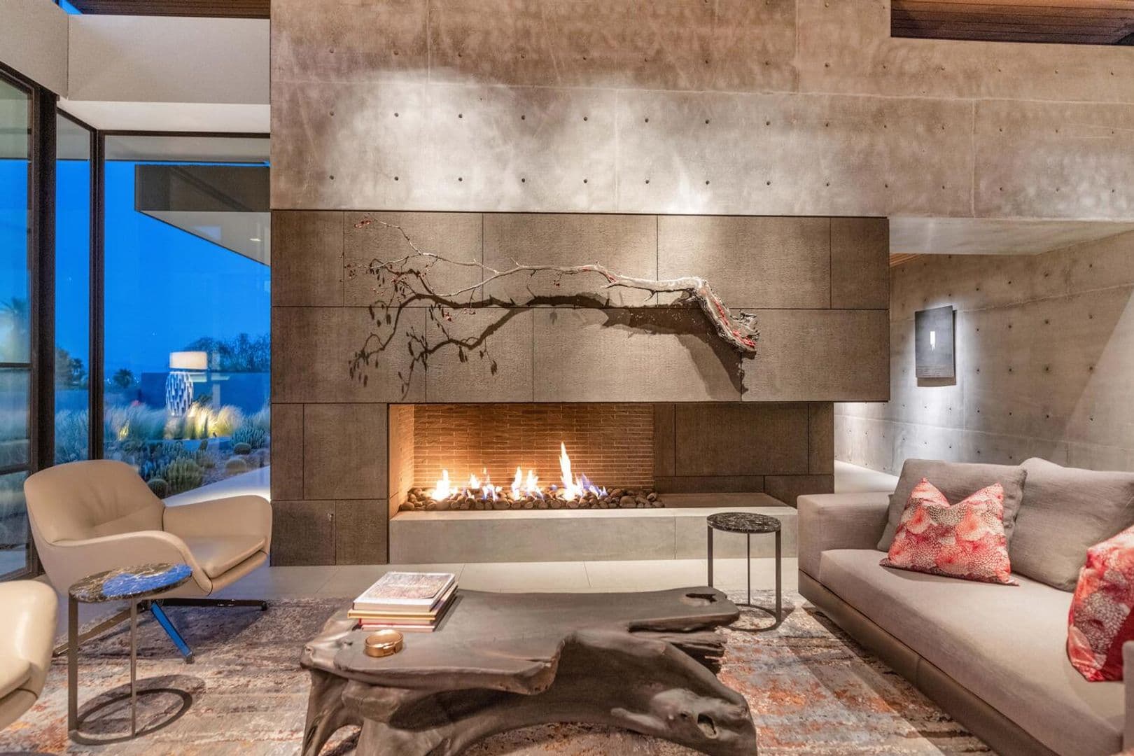 Paradise Valley House: 4446 E. Mockingbird Lane