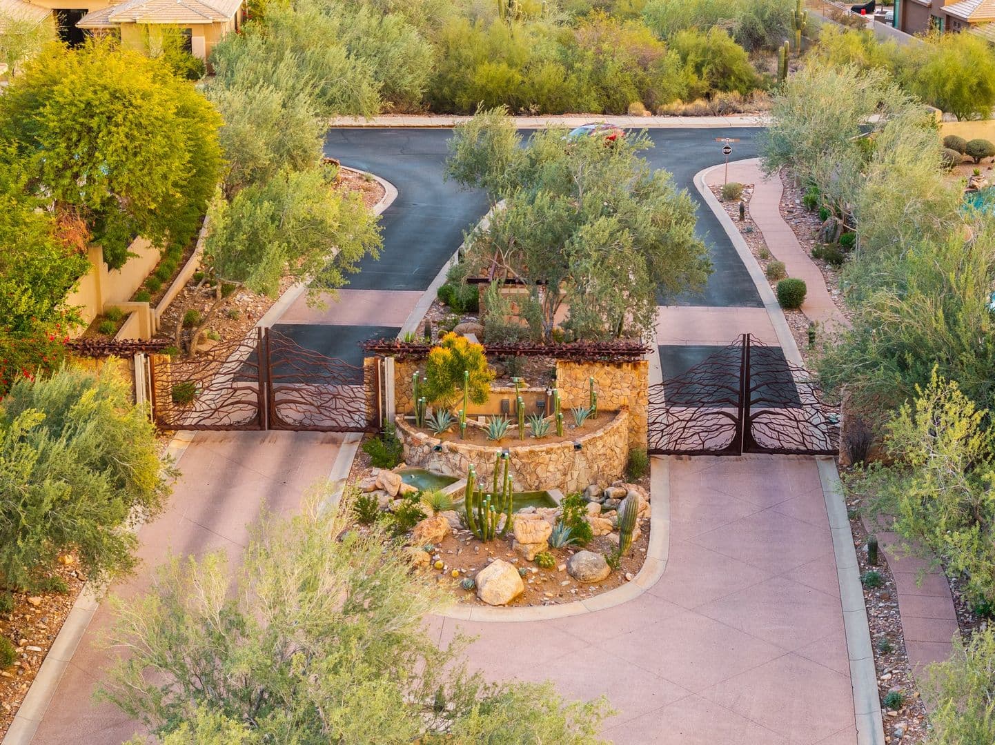 Scottsdale House: 10940 E. Cosmos Circle