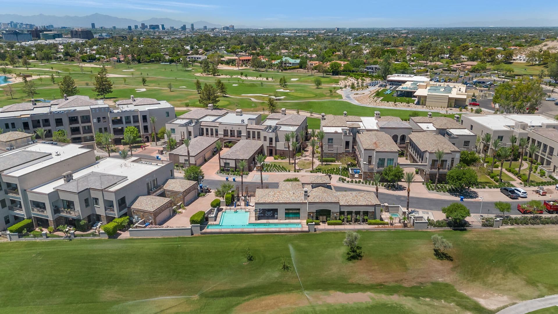 Phoenix House: 2 Biltmore Estates #101