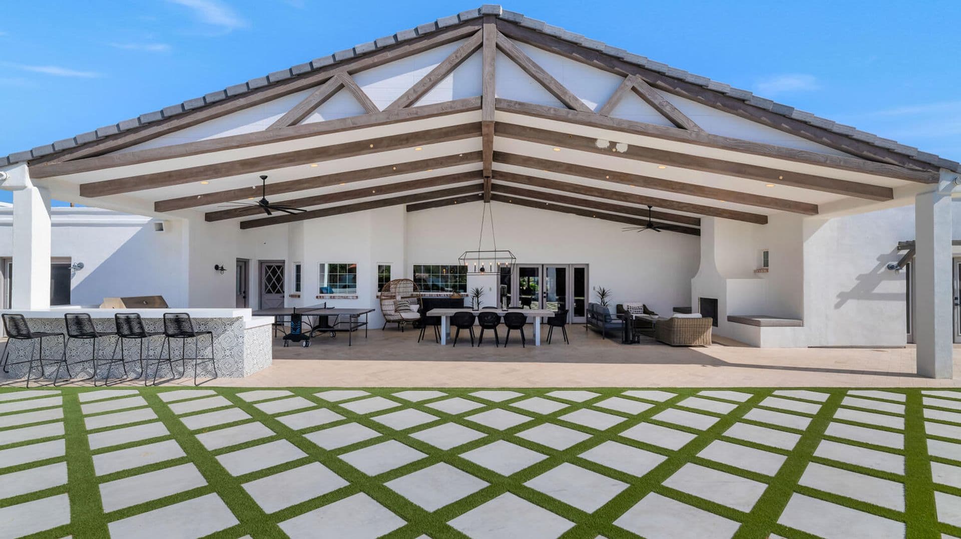 Scottsdale House: 8313 E. Carol Way