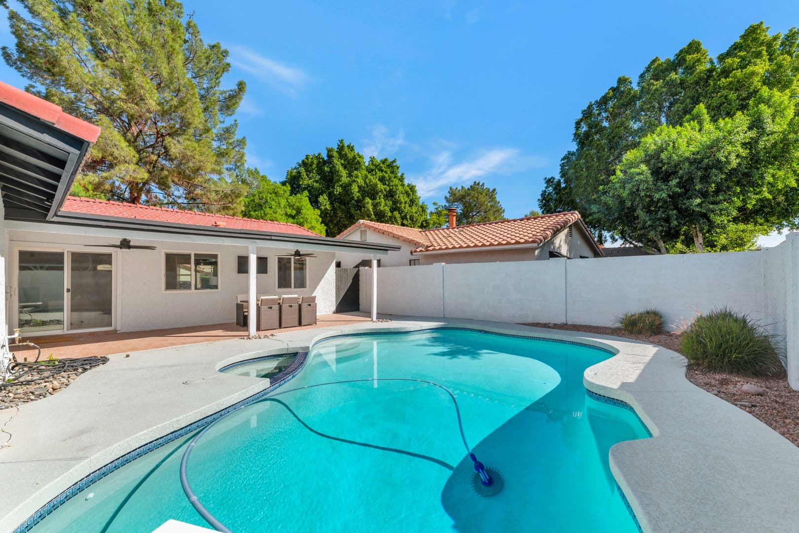Tempe House: 1511 E. Edgewater Dr