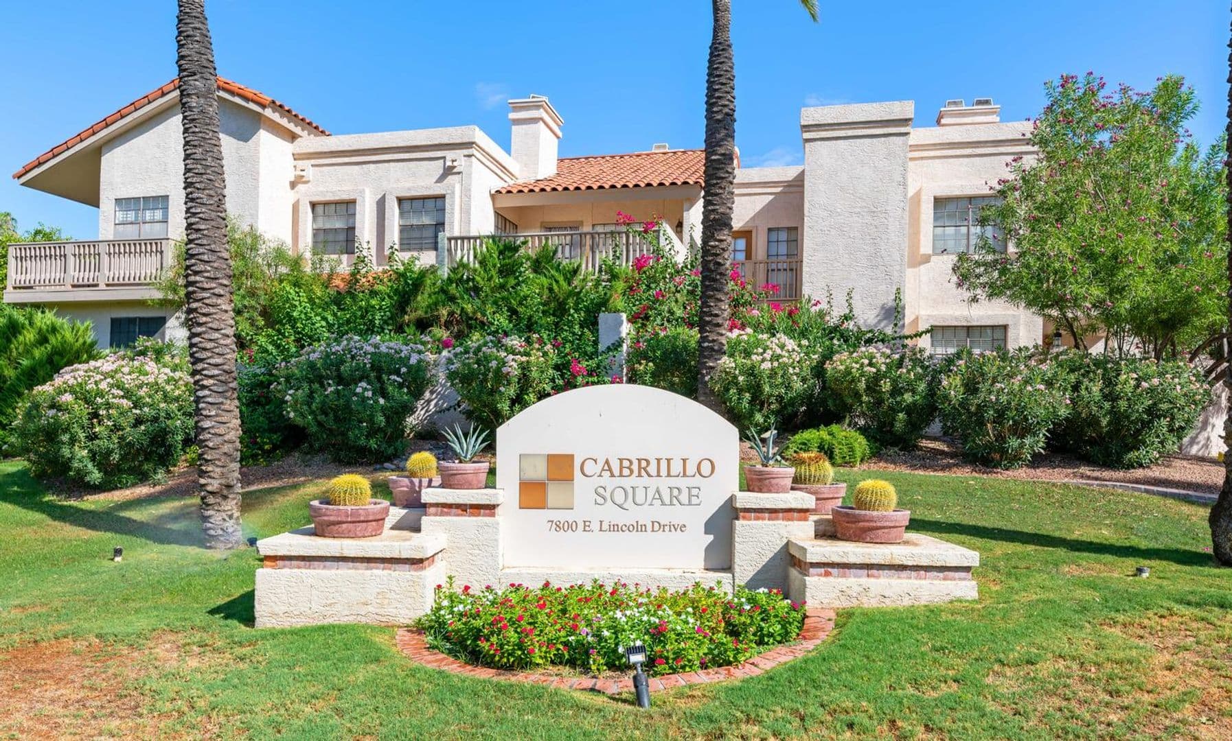 Scottsdale House: 7800 E. Lincoln Dr. #2023