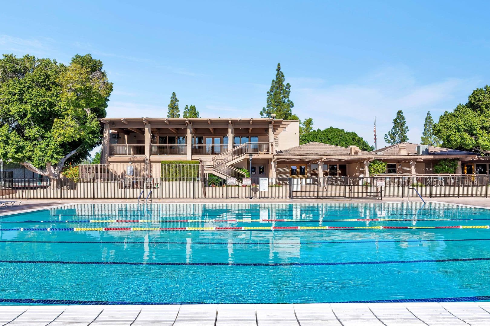 Tempe House: 1511 E. Edgewater Dr