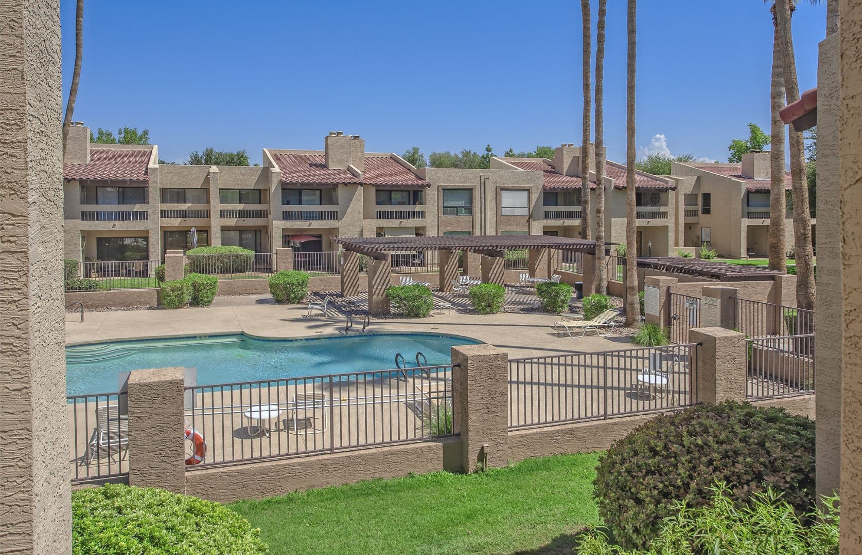 Scottsdale House: 8651 E Royal Palm #235
