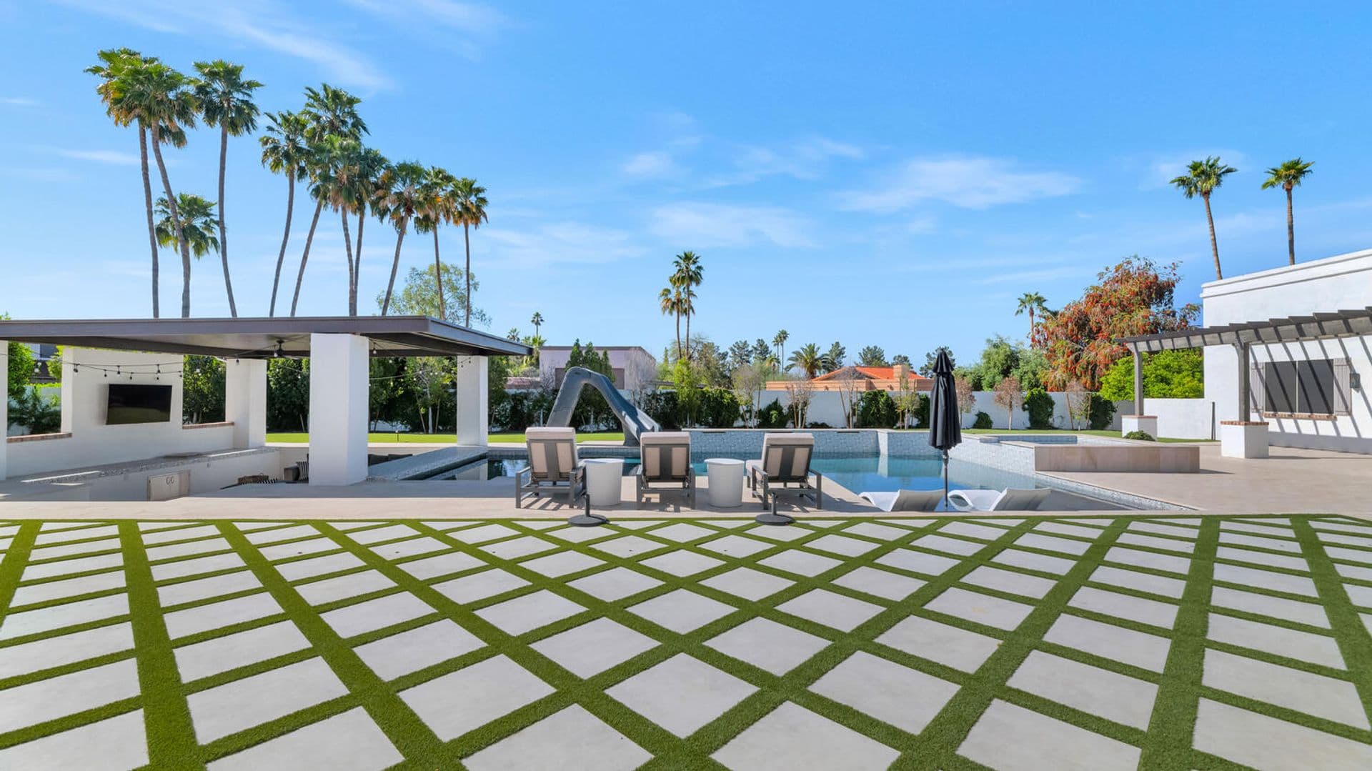 Scottsdale House: 8313 E. Carol Way