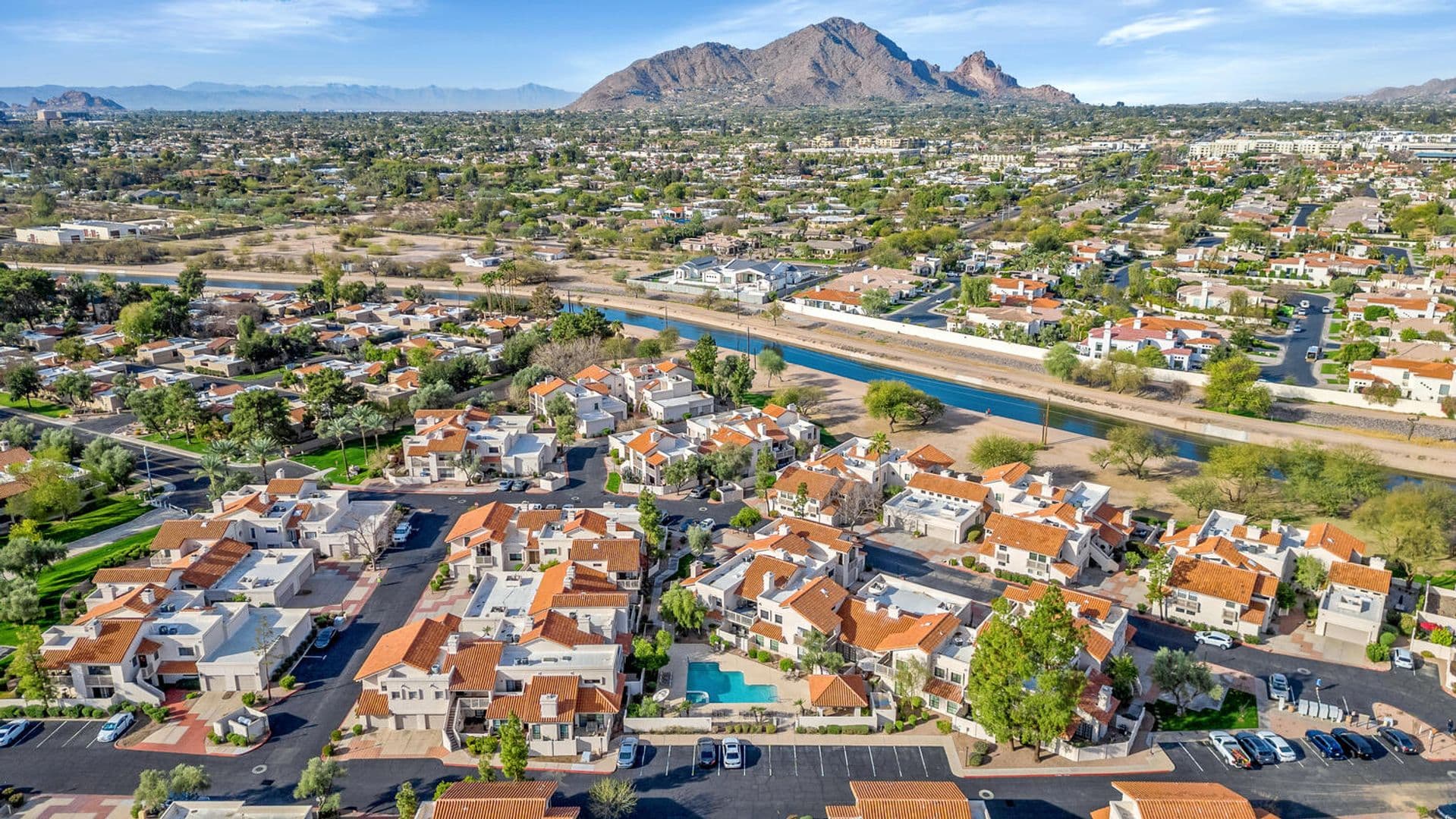 Scottsdale House: 7800 E. Lincoln Dr. #2023