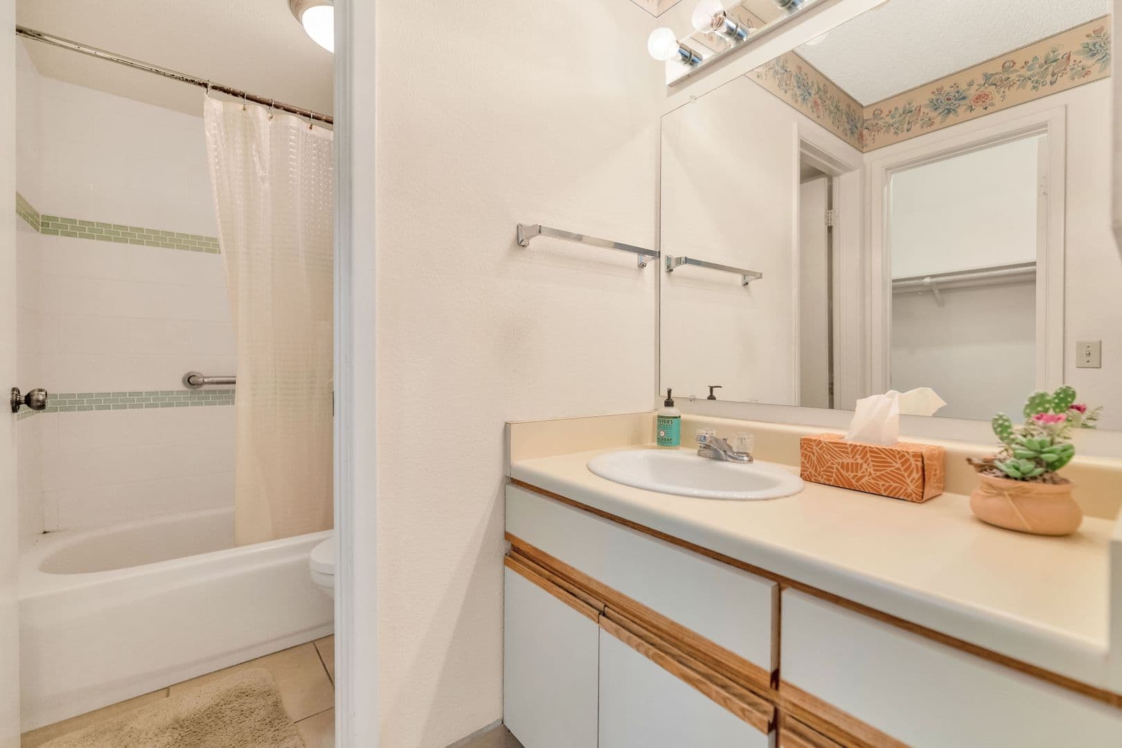 Phoenix House: 5223 N 24th St #105
