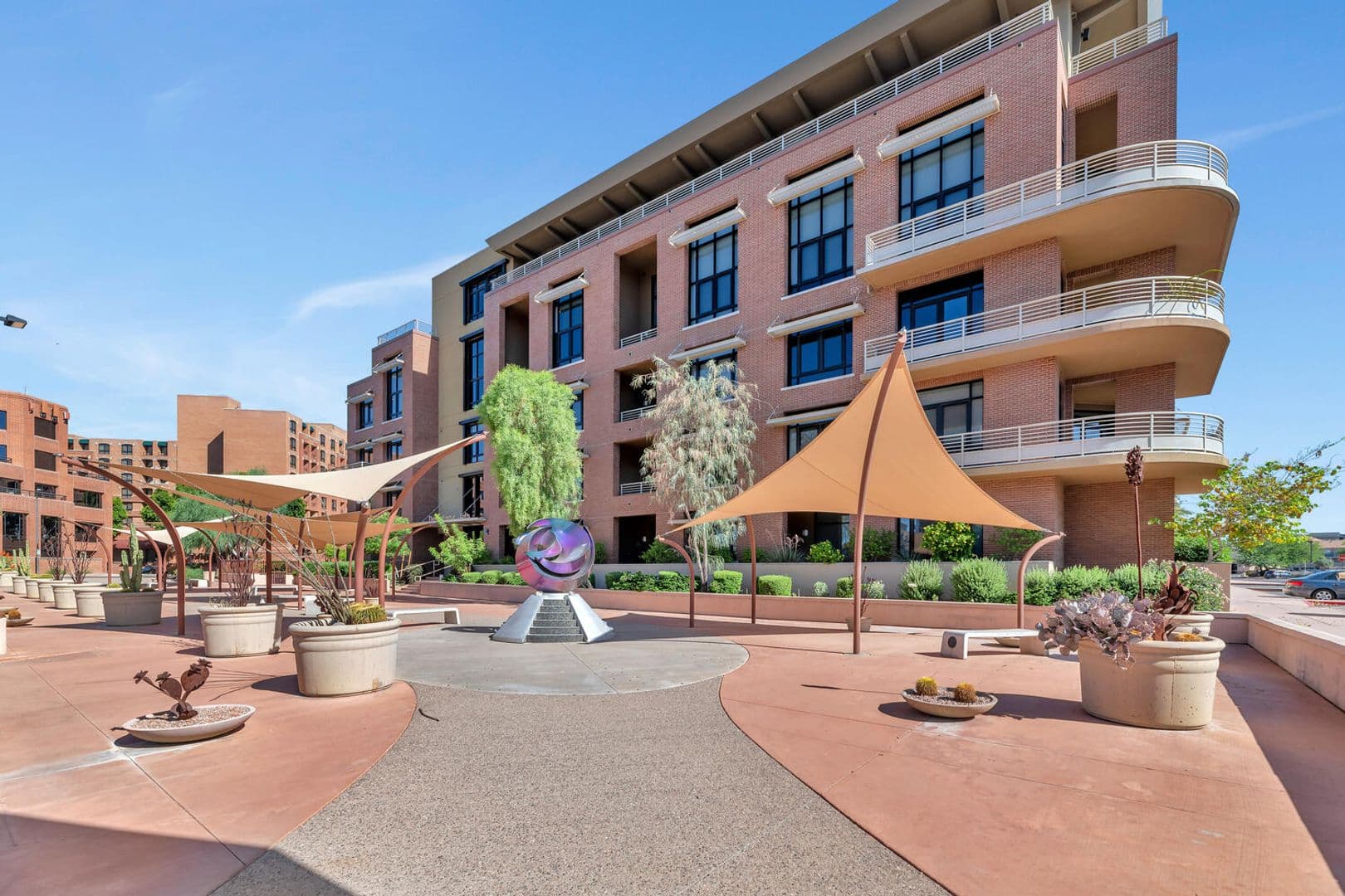 Scottsdale House: 7301 E. 3rd Ave #305