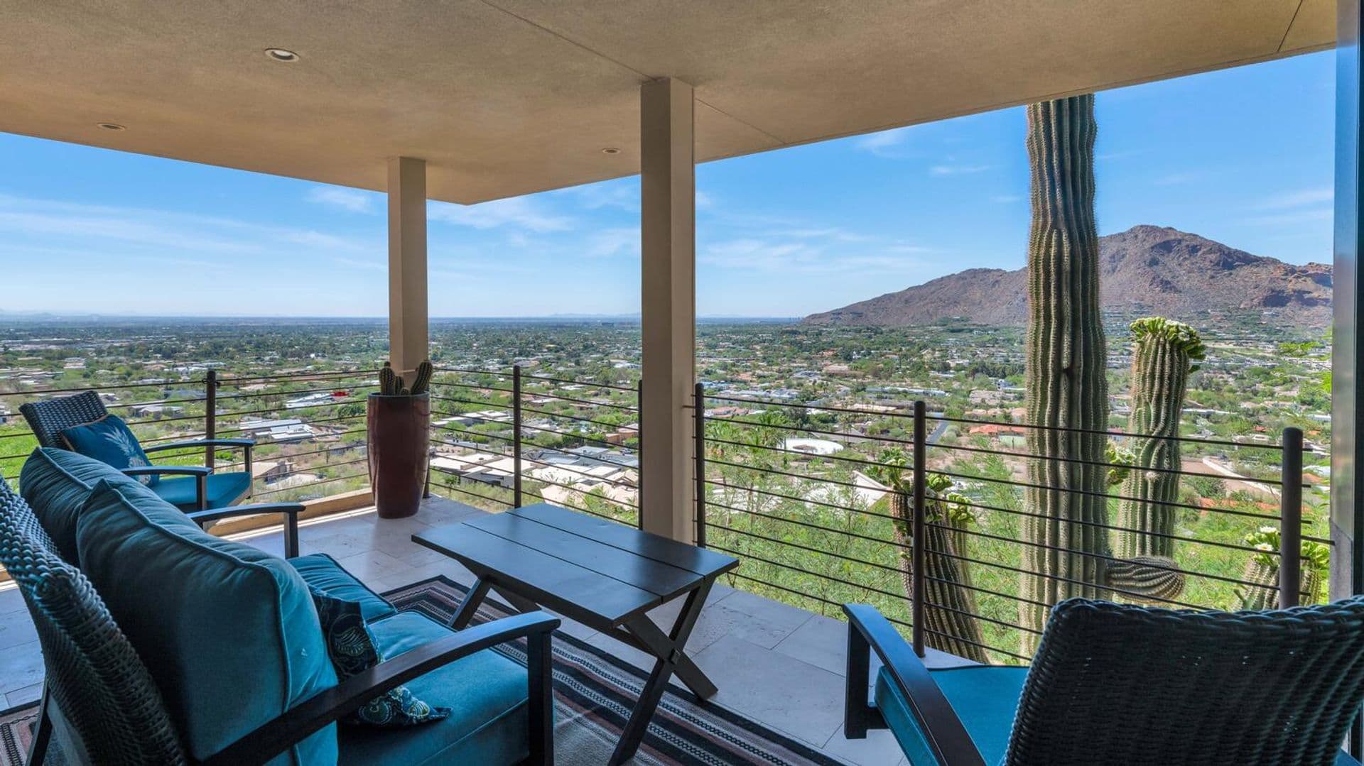 Paradise Valley House: 5800 E. Glen Dr