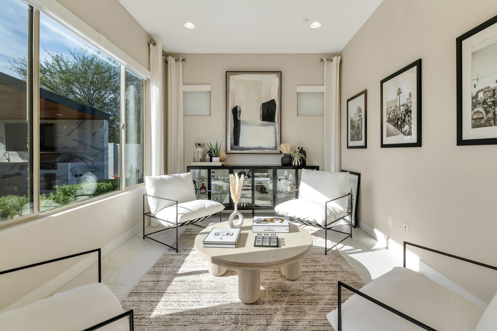 Phoenix House: 2855 E. Los Gatos