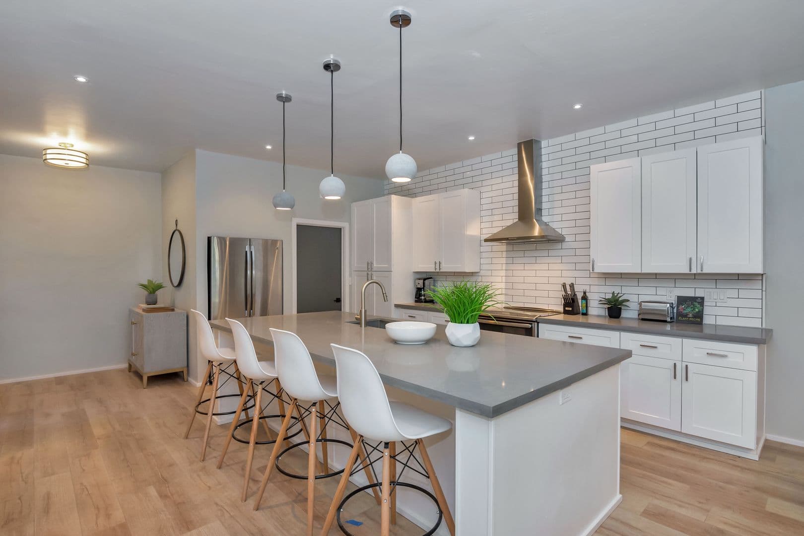 Scottsdale House: 7599 E. Pleasant Run