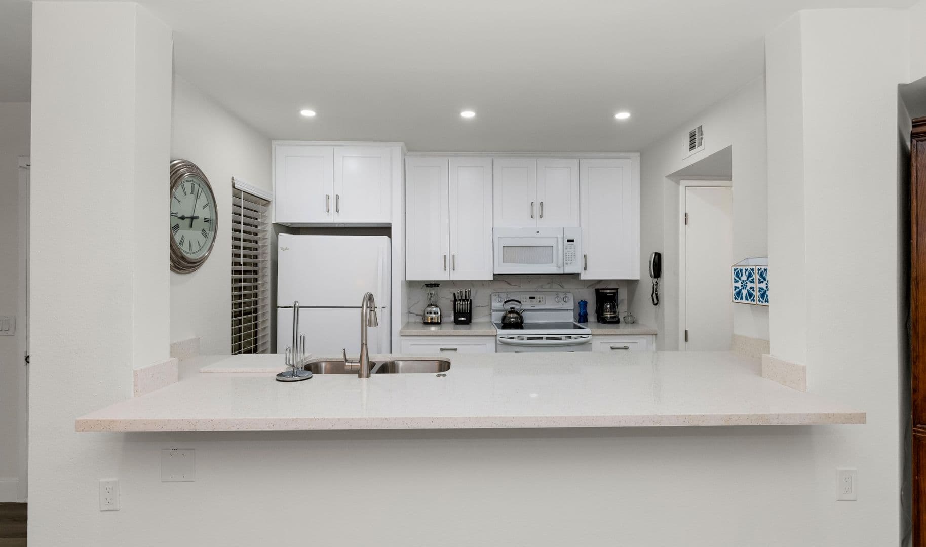 Phoenix House: 5221 N 24th St #106